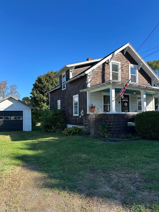 Photo - 25 Vernon St