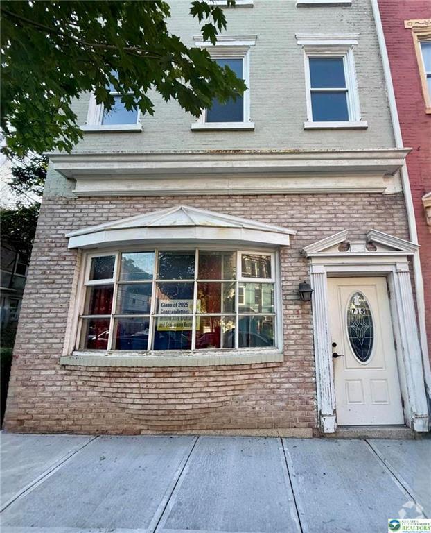 Building Photo - 715 W Turner St Unit 2 Rental