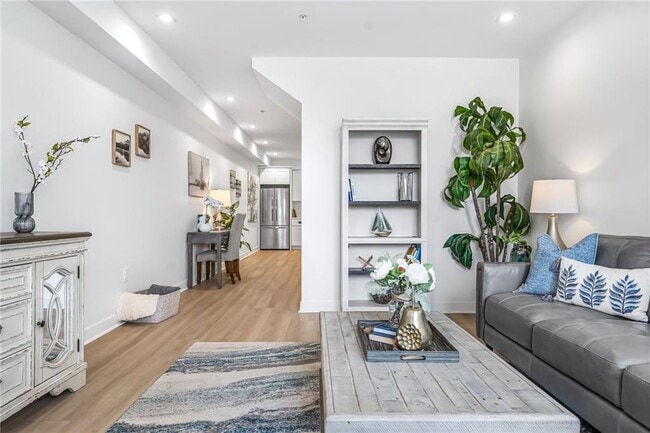 Photo - 50 Murray St