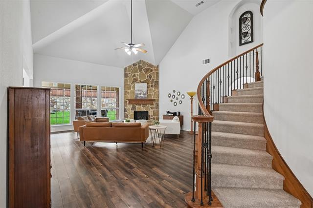 Photo - 800 Texana Dr
