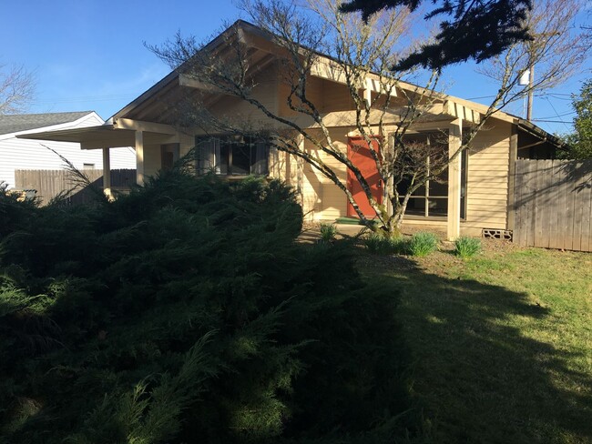 Find Your Sunshine in NW Corvallis! ?? - Find Your Sunshine in NW Corvallis! ?? House