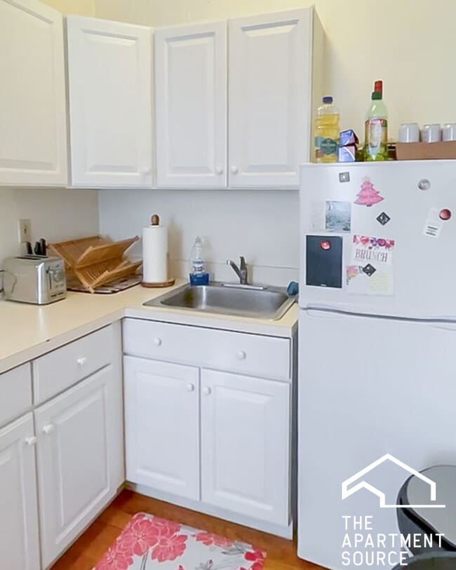 Photo - 432 W Surf St Unit 307