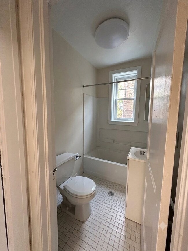 Photo - 3601 Powelton Ave Unidad A