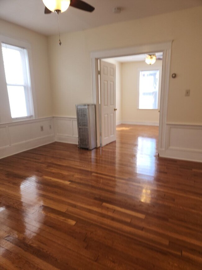 Photo - 64 Whitten St Unit 1