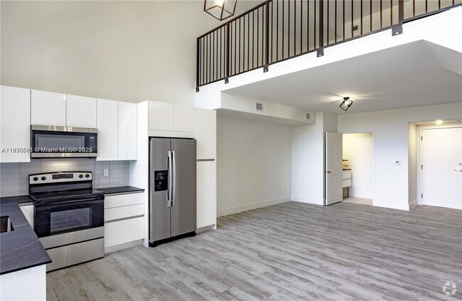 Building Photo - 4400 Sunrise Blvd Unit L2-A Rental