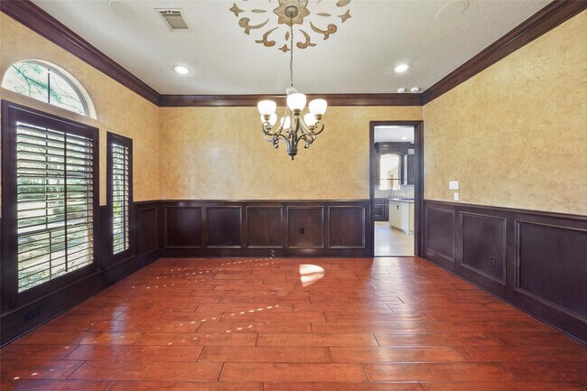 Photo - 30 N Palmiera Cir