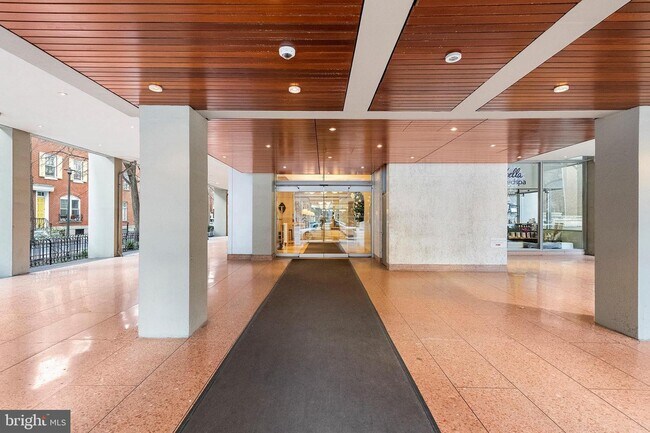 Photo - 224 W Rittenhouse Sq Unit 1717