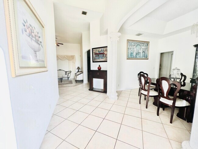 Photo - 13620 Folkestone Ct