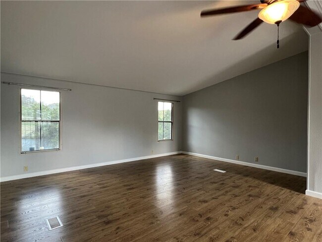 Photo - 10808 Quail Valley Dr