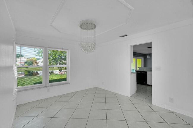 Photo - 2865 NW 68th Ln