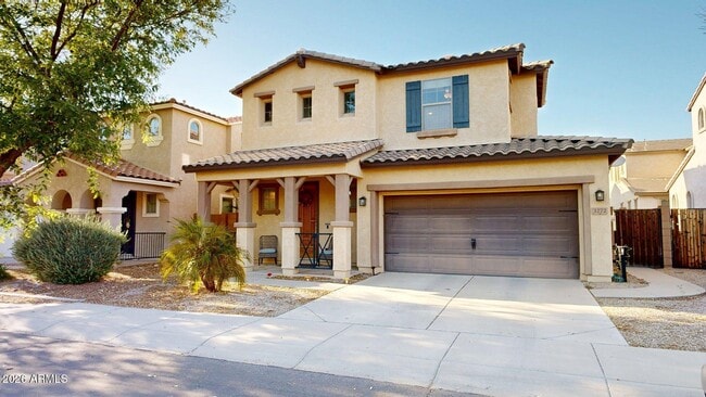 Building Photo - 3272 E Meadowview Dr