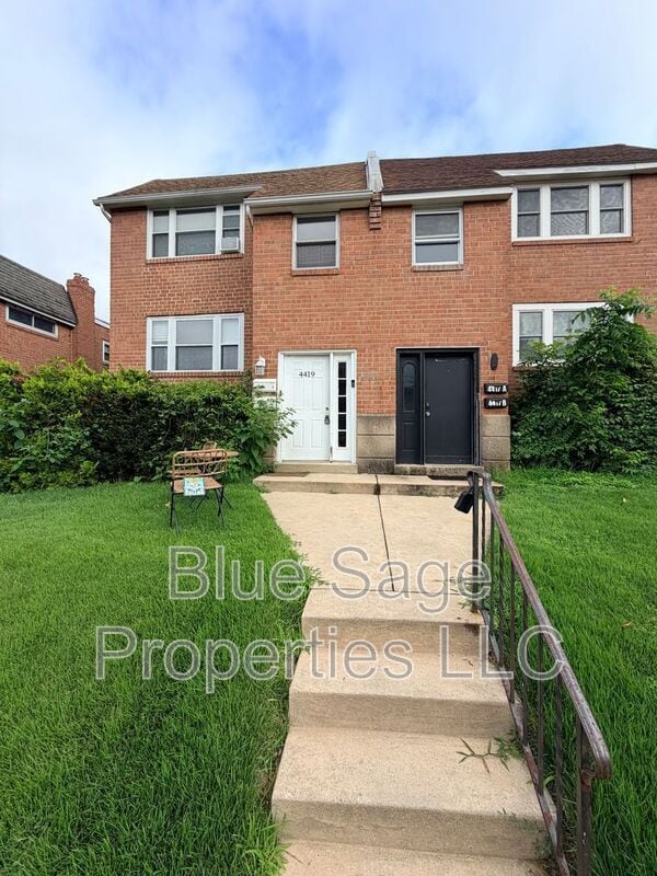 Building Photo - 4419 Rosemont Ave Unit 1st Floor
