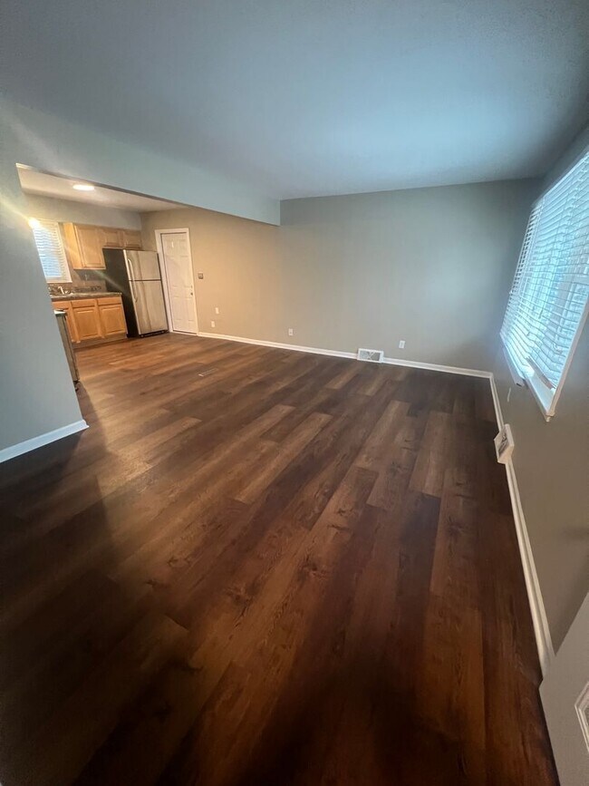 Photo - Coming Soon!! 3 Bedroom 1 Bath Southern View! House