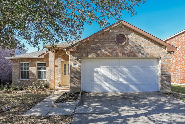 Photo - 4720 Fox Sedge Ln House