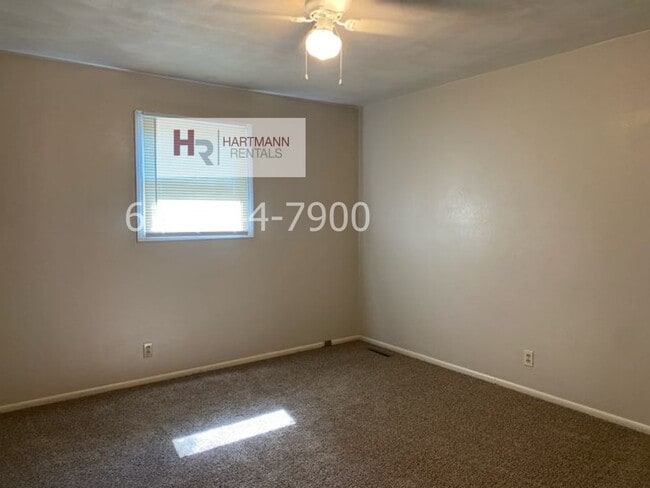 1103 Arrowhead Dr Unit 1103 Arrowhead #B