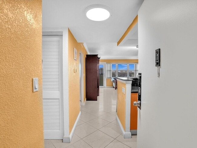 Photo - 401 Golden Isles Dr Unit 1007