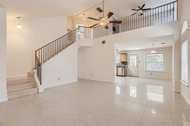 Photo - 3001 Rainy River Dr