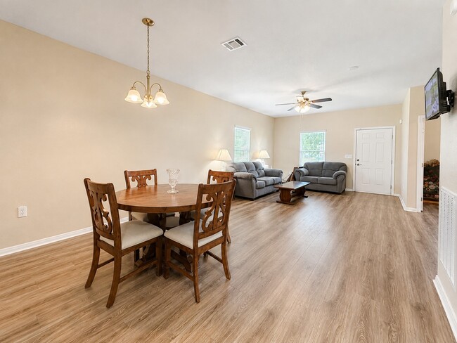 Photo - 6606 E Crosstimbers St