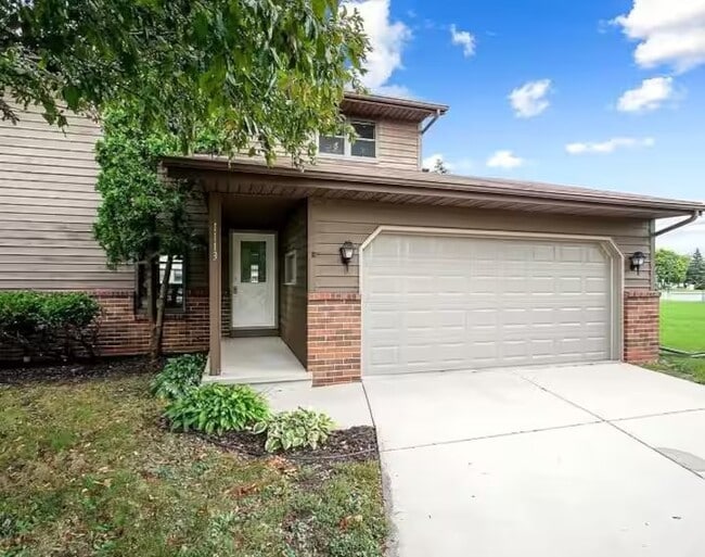 Building Photo - 1113 Gilbert St