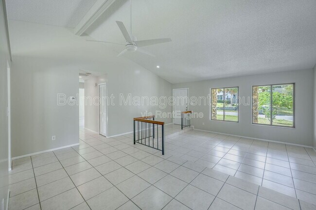 Photo - 605 Antilla Ave