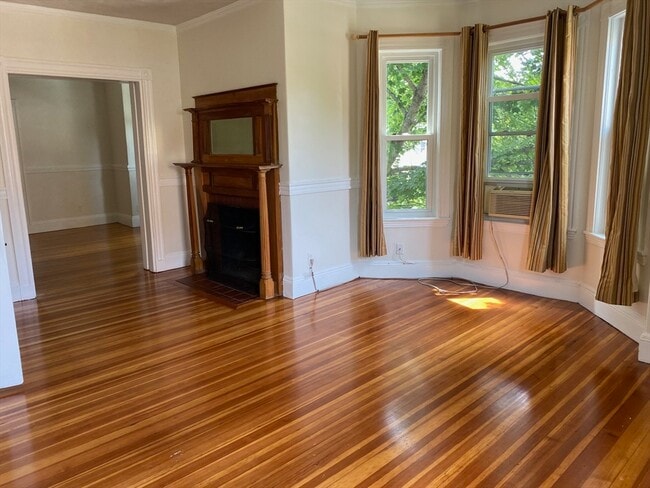 Photo - 1560 Cambridge St Unidad 3