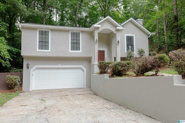 Photo - 3612 Chaumont Dr House