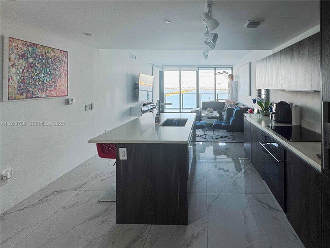 Photo - 3131 NE 7th Ave