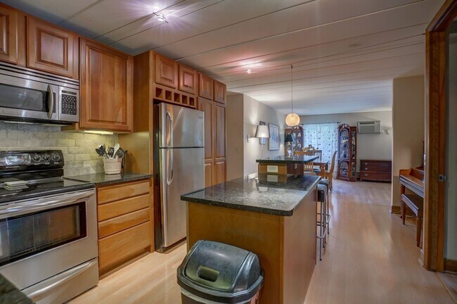 Plenty of counter space for cooking! - 2051 Allen Blvd Unit 201