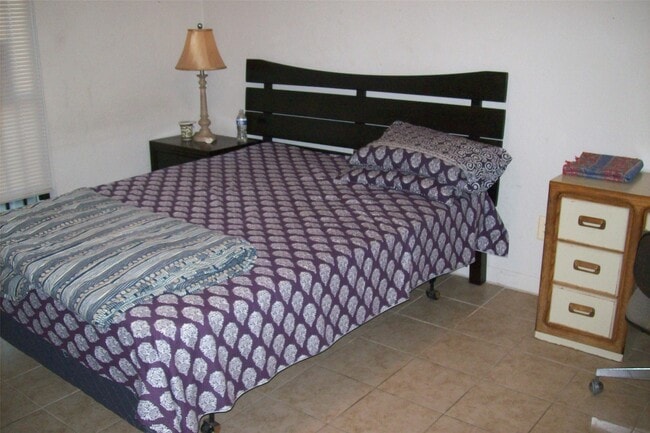 Photo - 8100 Creekbend Dr Unit 149