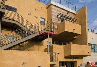 Photo - 2216 Main St