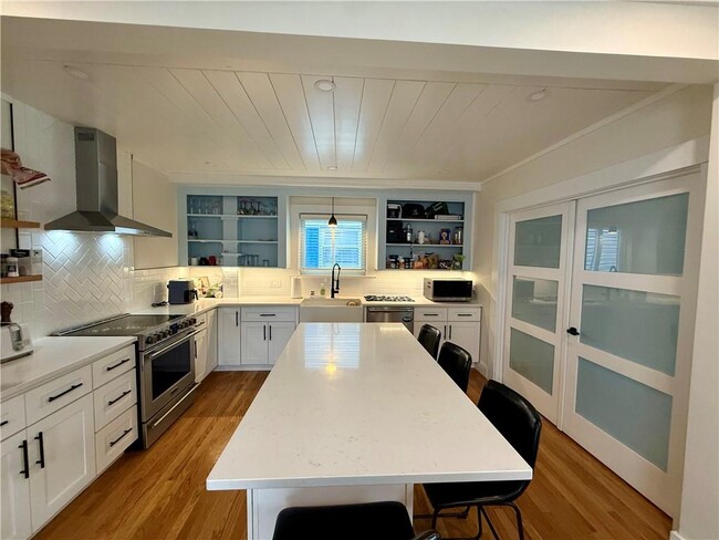 Photo - 31 Slocum St