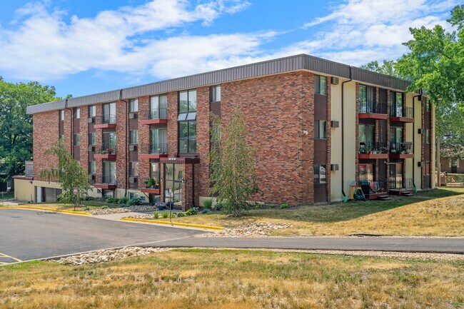 Lily Lake Terrace