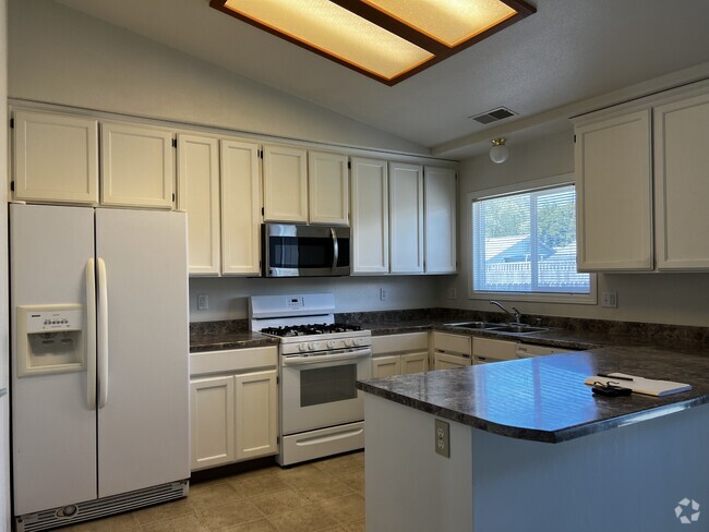 Building Photo - 1373 Wrangler Ct Rental