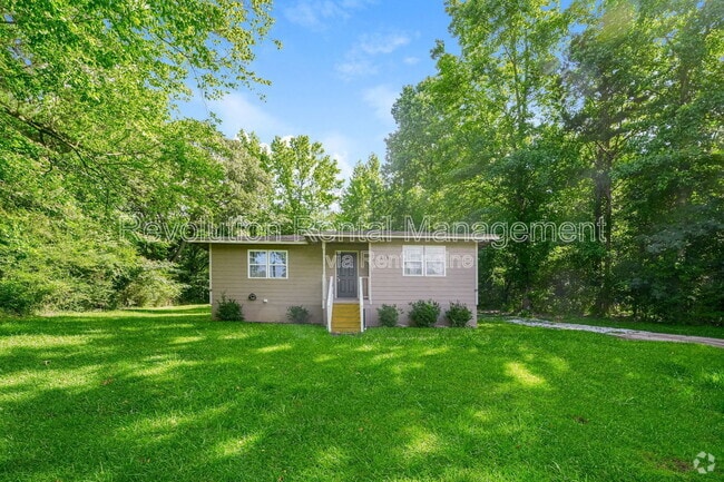 Building Photo - 918 Poplar Rd Rental