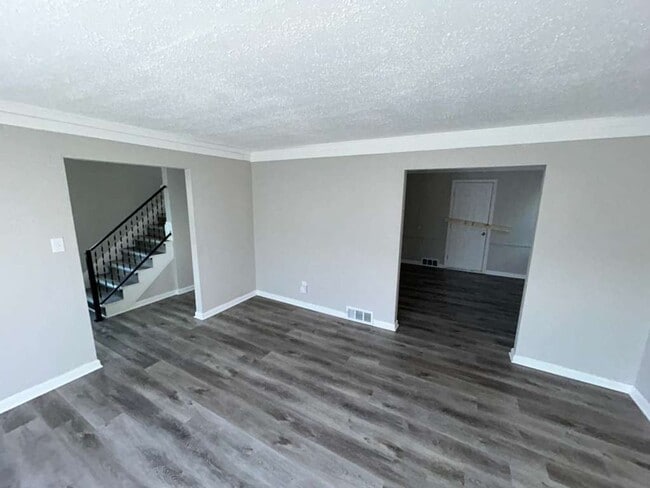 Photo - Spacious 3-Bedroom Colonial