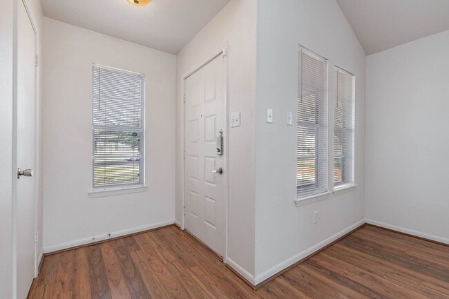 Photo - February Move In Available!  Cute 3 Bed, 1...