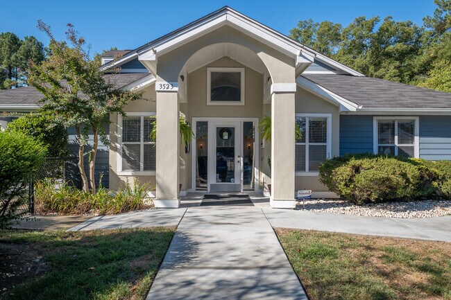 Regency Place Apartments