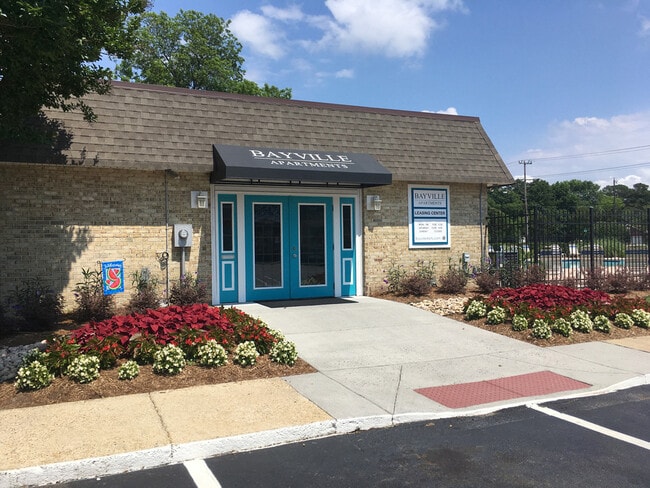 Bayville Apartments