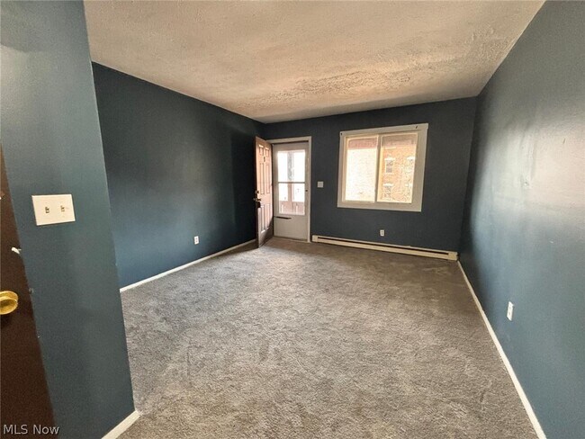 Photo - 519 Crosby St Unit 9