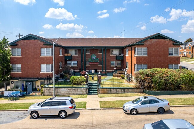 Photo - Chardonnay Apartments