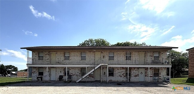Building Photo - 702 N 1st St Unit 2 Rental