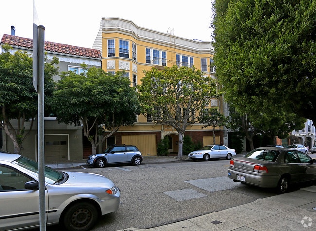 3035 Baker