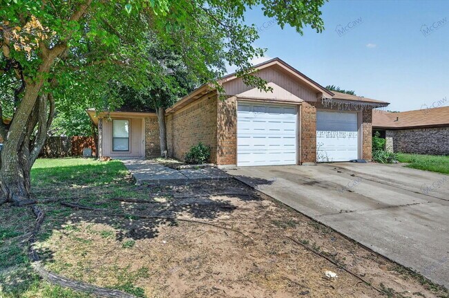 Photo - 6706 S Creek Dr