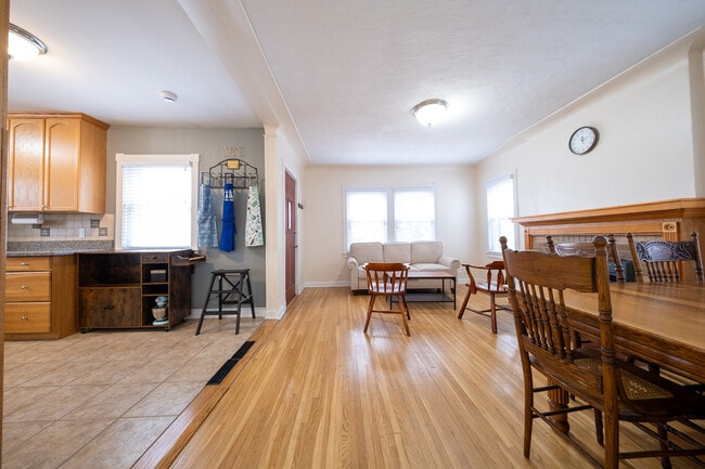 Photo - 6057 Clinton Ave