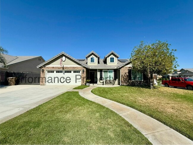 Building Photo - Modern 4 Bed/2 Bath SW Bakersfield Home w/ Solar, Pool & RBP