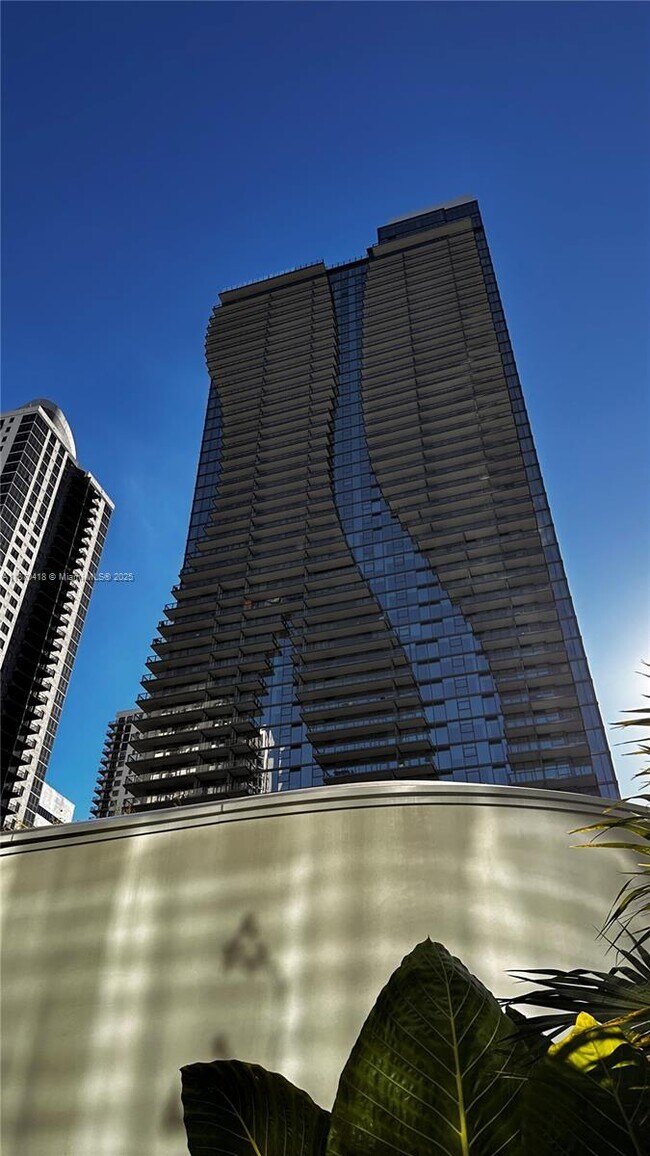 Photo - 851 NE 1st Ave Unit 5004