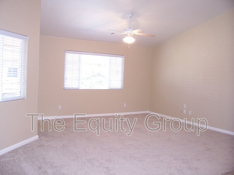 Photo - 3640 E Mineral King Ave