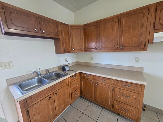 Photo - 508 Romine Ave