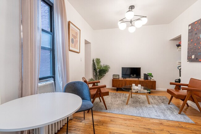 Photo - 136 E 57th St Unit ID1323942P