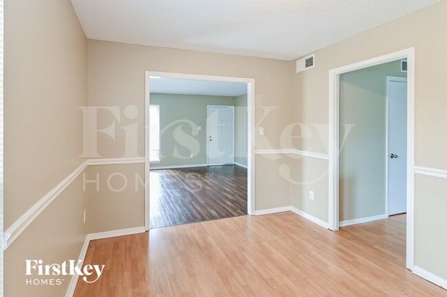 Photo - 6630 Windflower Ln